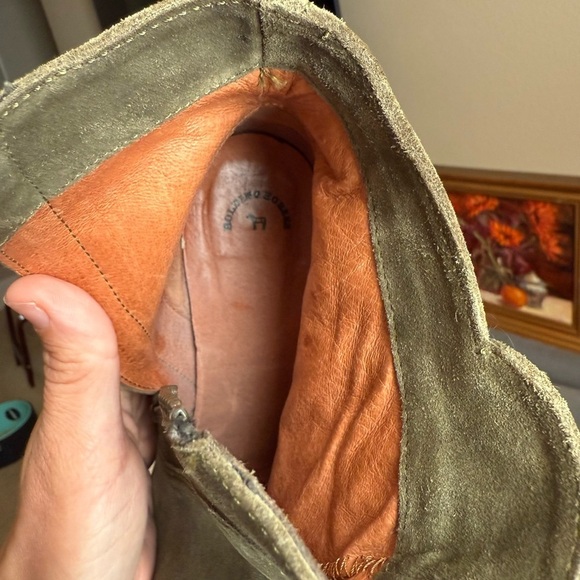 HOLDING HORSES Olive Suede Ankle Boots - Picture 5 of 8